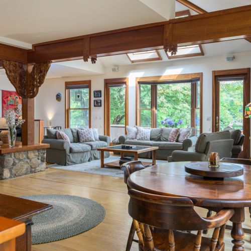 This sun-drenched space is perfect for slow mornings, movie nights, and everything in between.