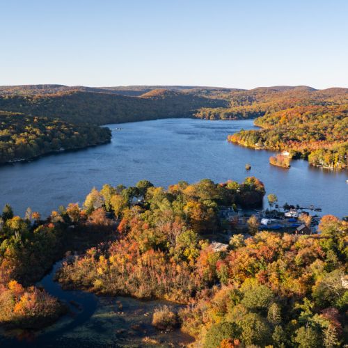 Gorgeous Lake Oscawana just up the road.