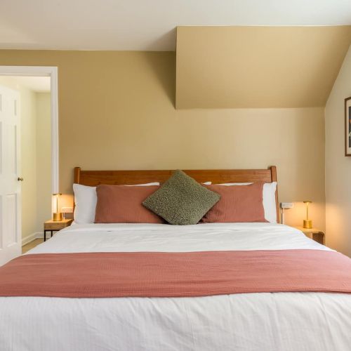 With a full-length mirror, dresser, and closet storage, the king bedroom offers plenty of room to unpack and feel right at home - whether you're staying for the weekend or a bit longer.