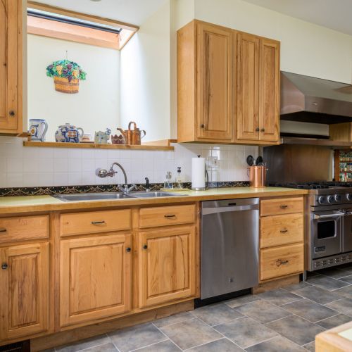 Modern comforts meet lakehouse charm, with everything you need to whip up a feast or just brew your morning coffee.